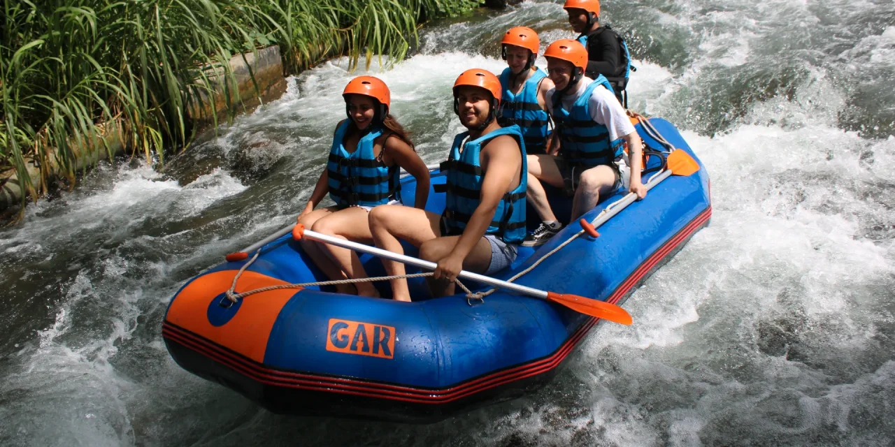 Arung Jeram Aktivitas Olahraga Yang Seru Namun Menantang