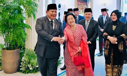 Prabowo Dan Megawati Tampil Mesra Di Upacara Pancasila