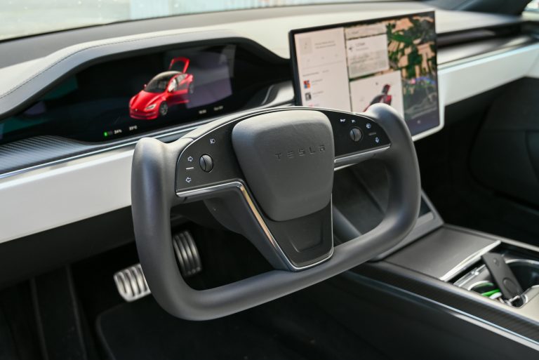 Dampak Mobil Otonom Terhadap Industri Otomotif