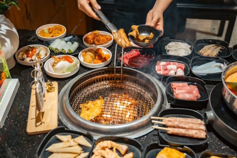 Eksplorasi Rasa Kuliner, Street Food Terpopuler